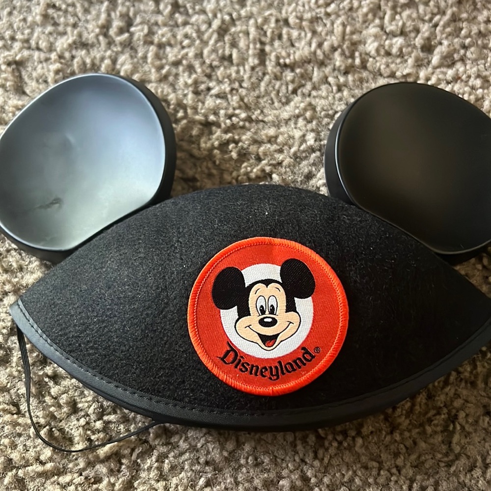 A Disneyland classic original vintage hat
